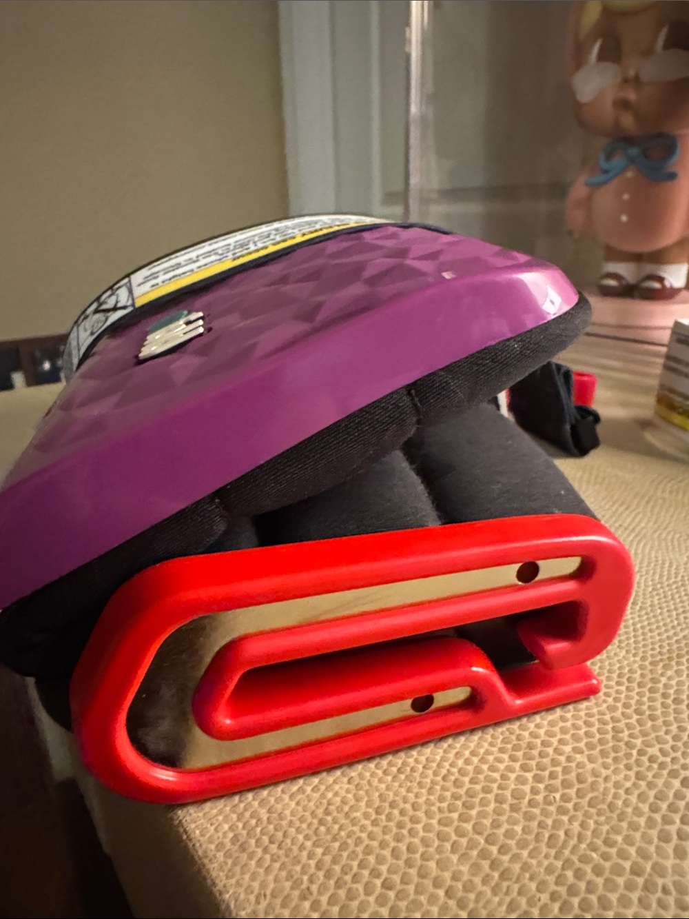 mifold Compact Booster Seat - Purple - Picture 7 of 11